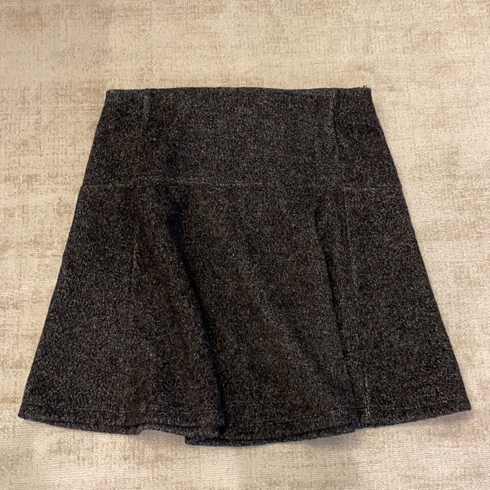 Grey skirt